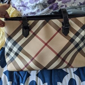 Burberry shoulder bag